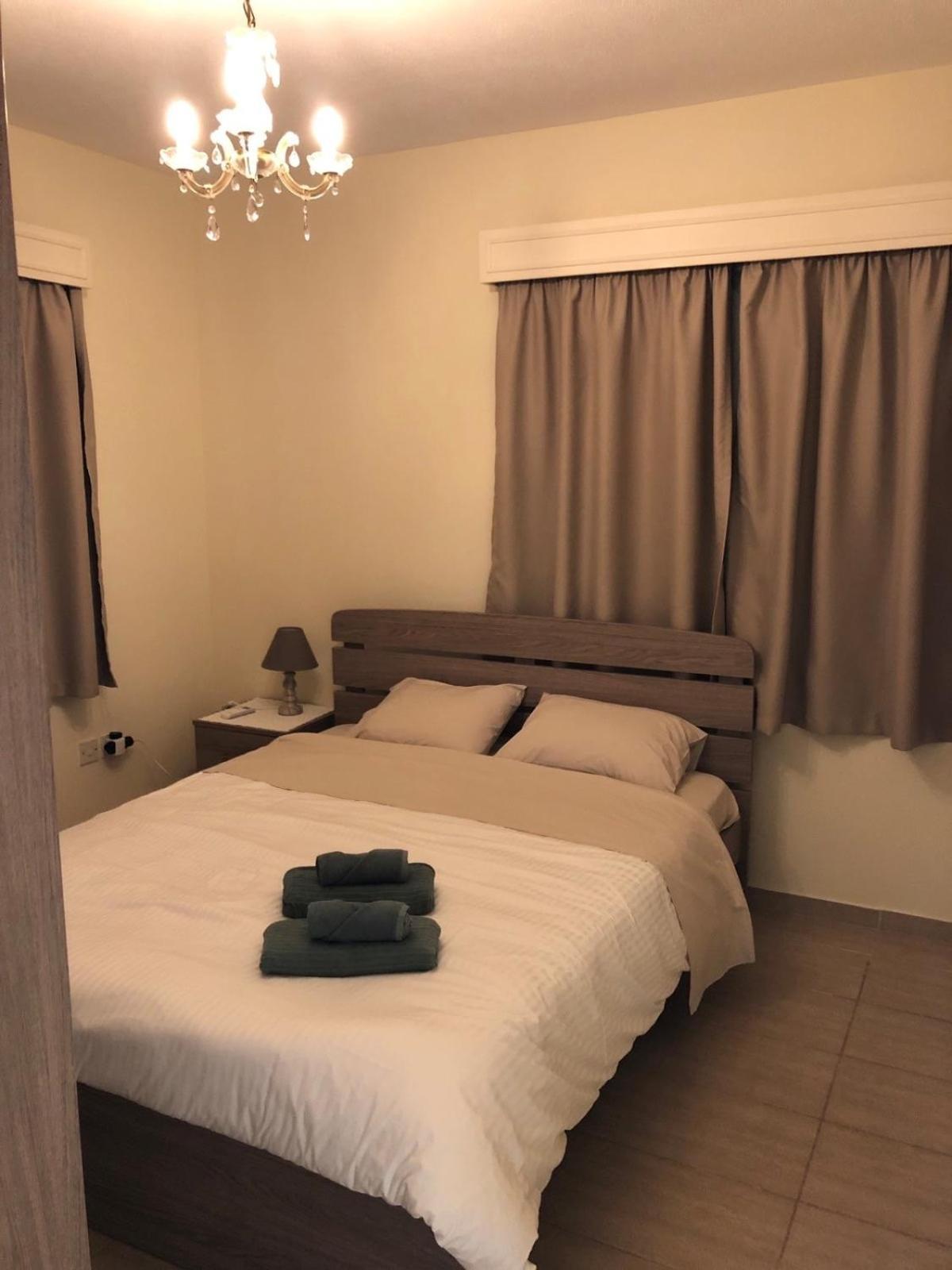Beach Apartment Mackenzie, 拉纳卡 外观 照片