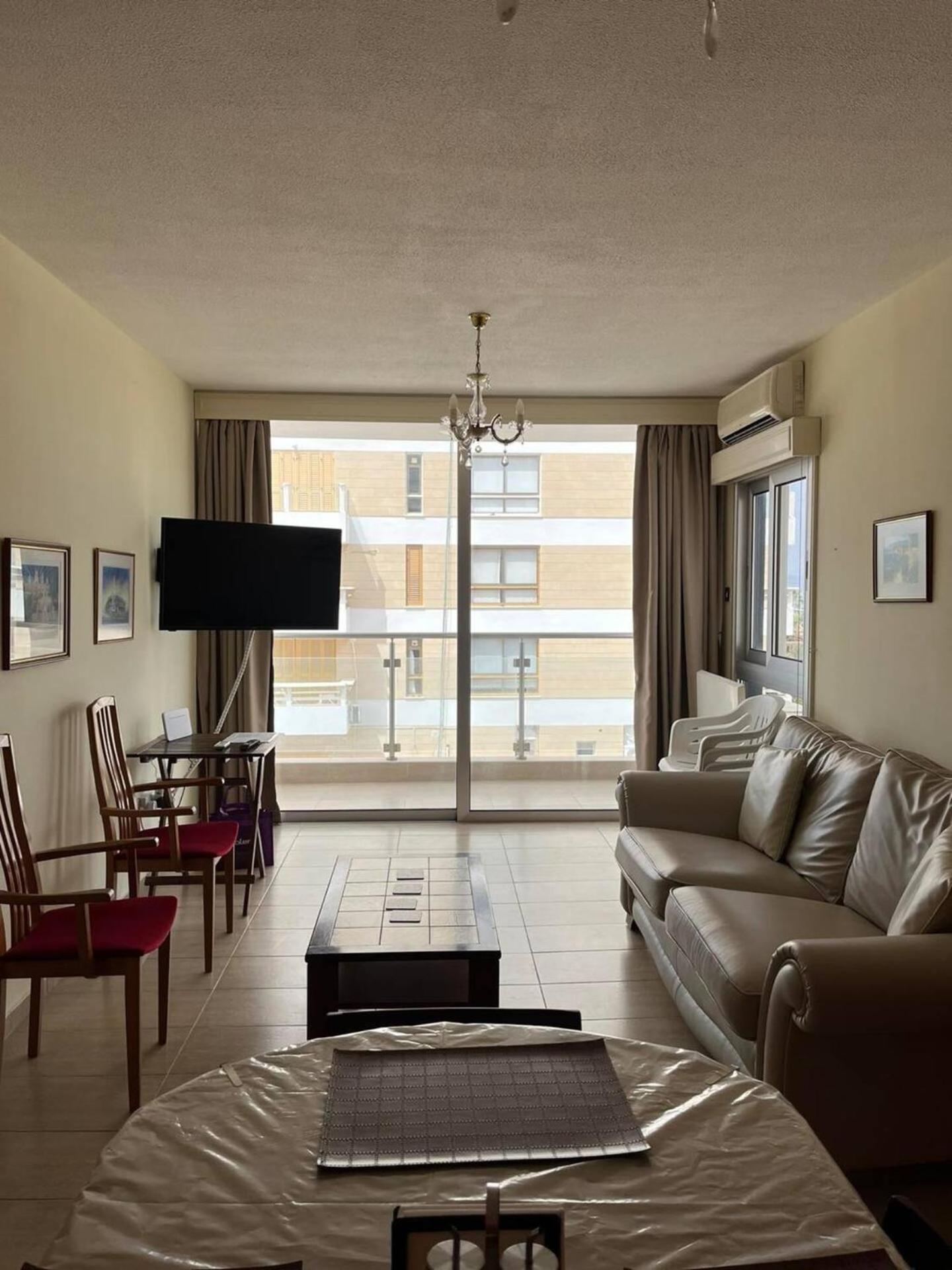 Beach Apartment Mackenzie, 拉纳卡 外观 照片