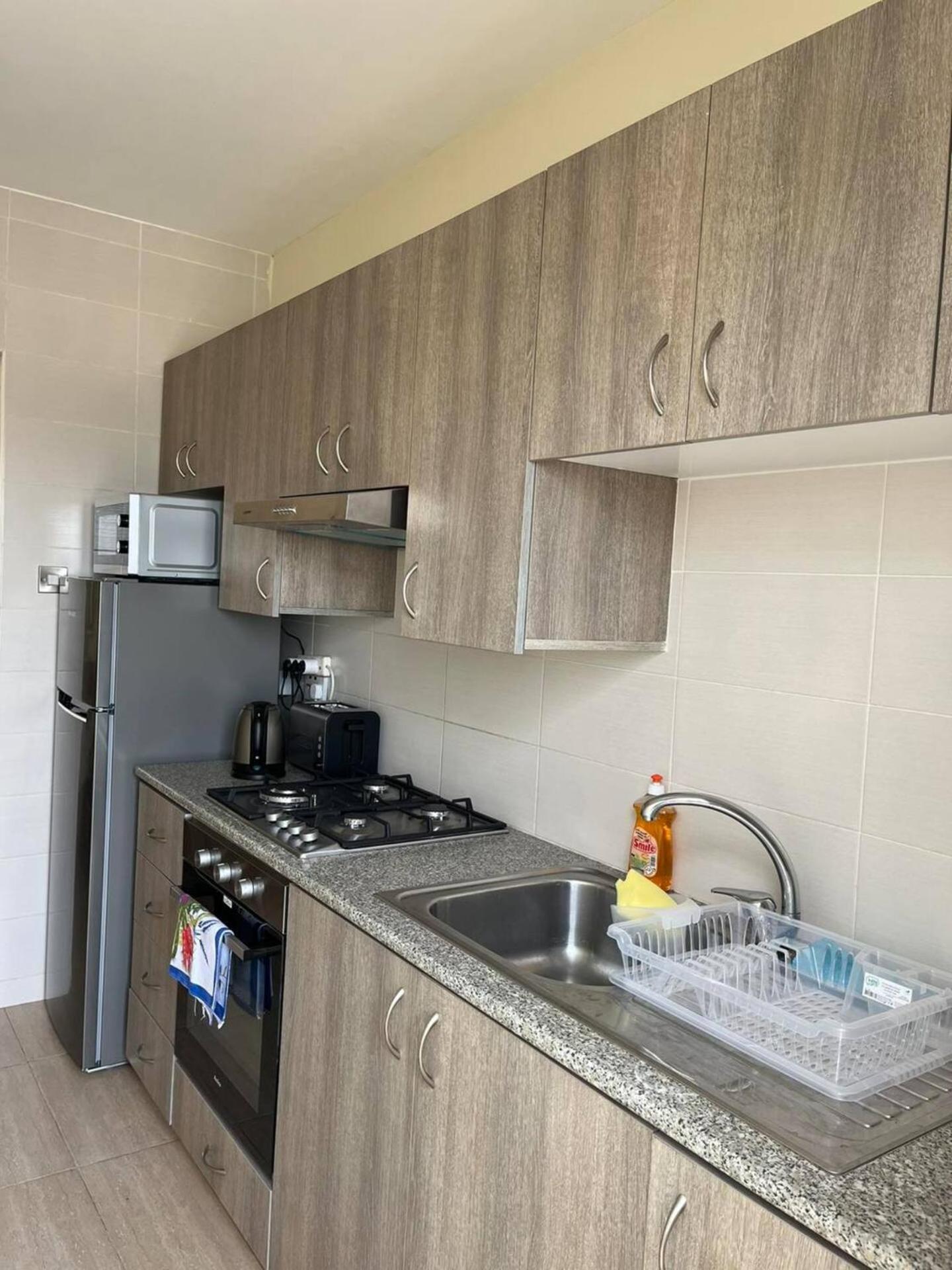 Beach Apartment Mackenzie, 拉纳卡 外观 照片